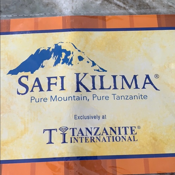 Safi Kilima, Pure Tanzanite necklace - Picture 3 of 3